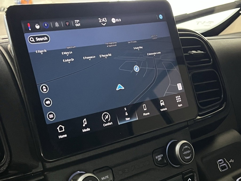 Used 2024 RAM ProMaster 3500 w/ Delivery Van Package image 18