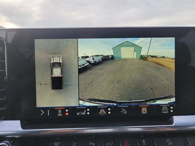 New 2026 GMC Sierra 3500 SLT w/ SLT Premium Package image 17