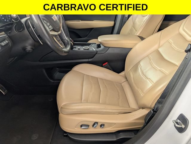 Certified 2023 Cadillac XT5 Sportv w/ Platinum Package AWD/4WD image 14