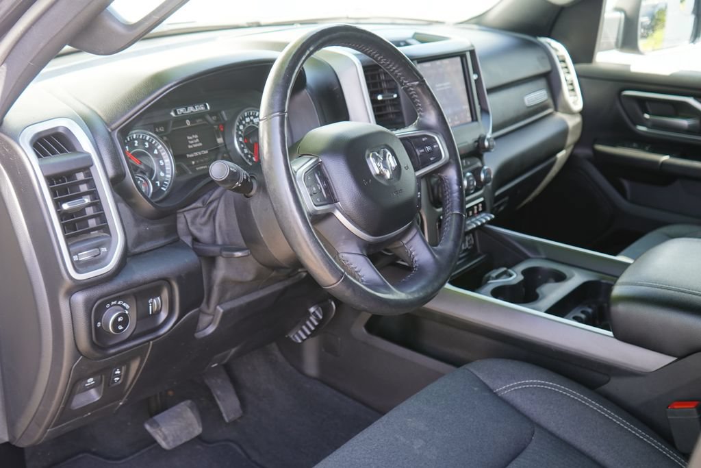 Used 2020 RAM 1500 Big Horn AWD/4WD image 14