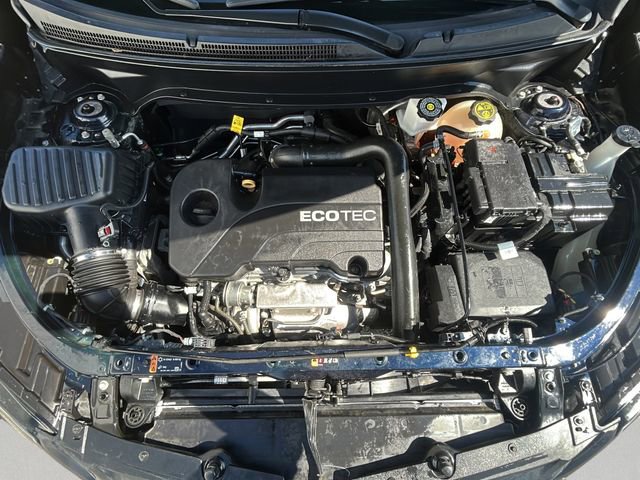 Used 2020 Chevrolet Equinox LS image 33