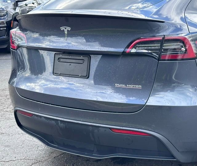 Used 2022 Tesla Model Y Performance AWD/4WD image 9
