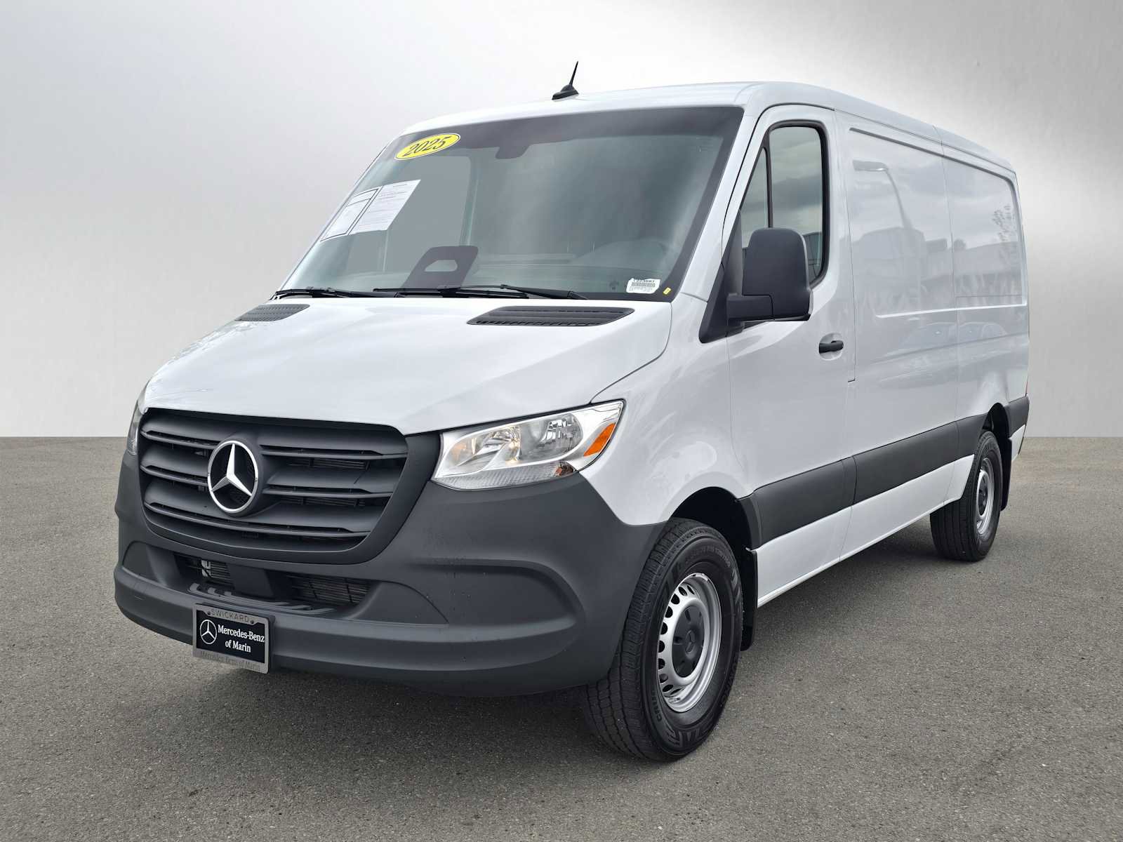 Used 2025 Mercedes-Benz Sprinter 2500 image 7