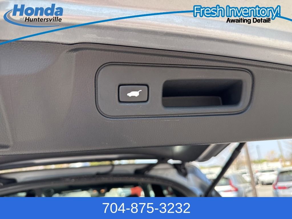 Used 2024 Honda Passport EX-L image 11