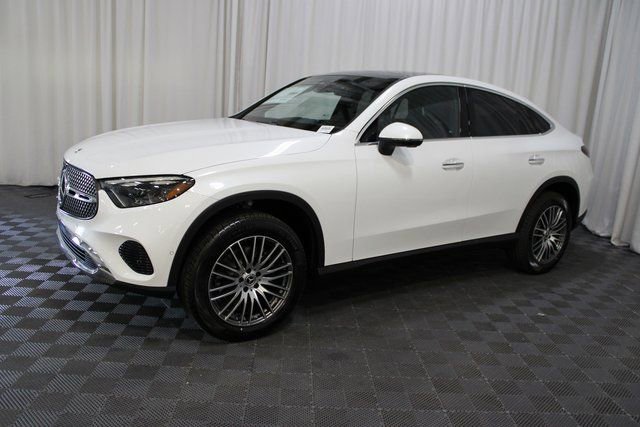New 2026 Mercedes-Benz GLC 300 4MATIC image 3