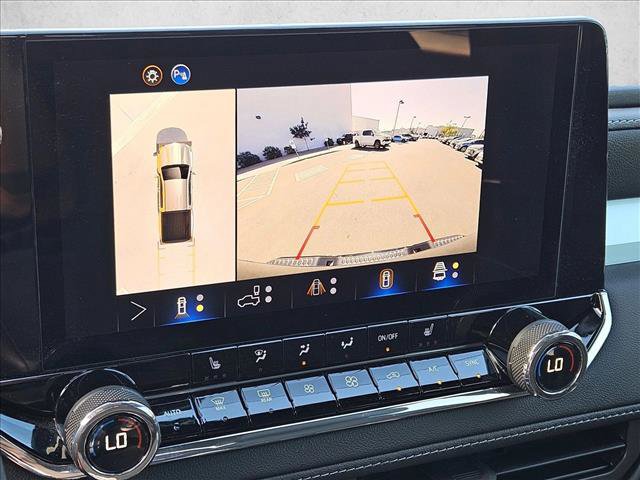 Used 2025 Chevrolet Colorado W/T w/ Advanced Trailering Package image 17