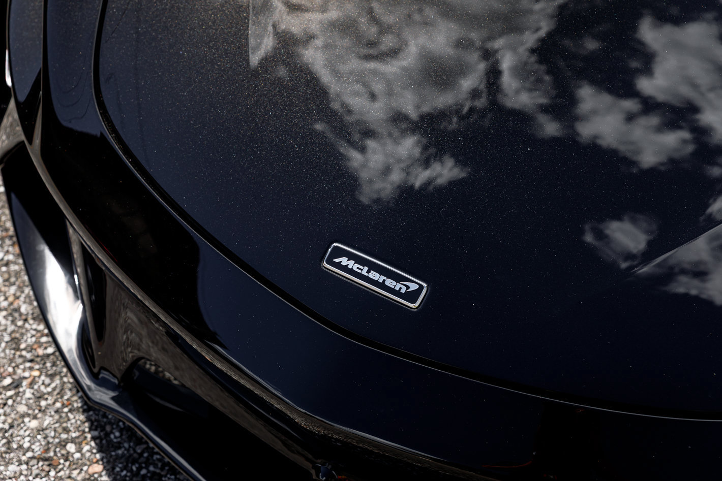 Used 2026 McLaren Artura Spider RWD image 8