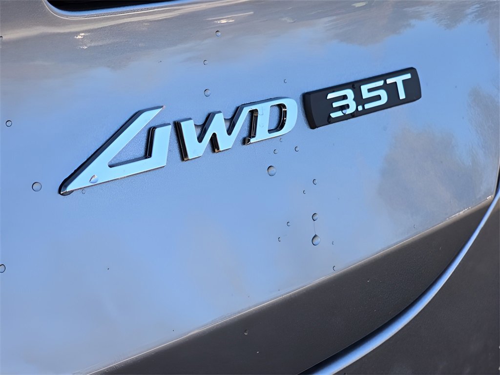 New 2025 Genesis GV80 3.5T Prestige image 11