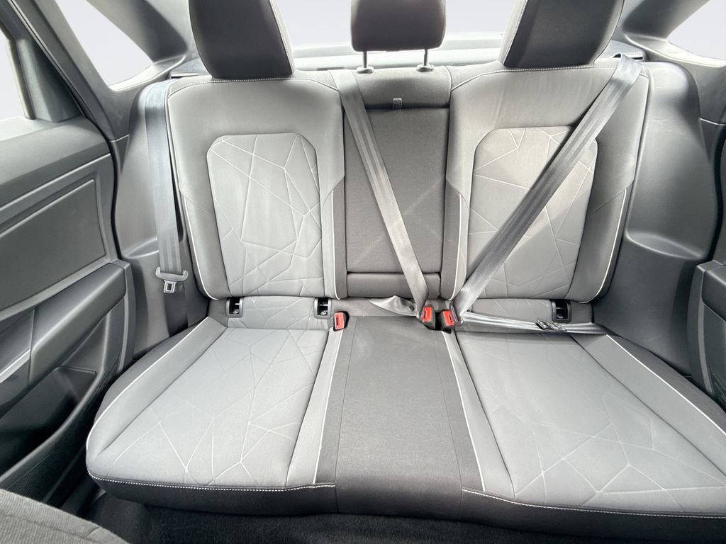 Used 2025 Volkswagen Jetta Sport image 23