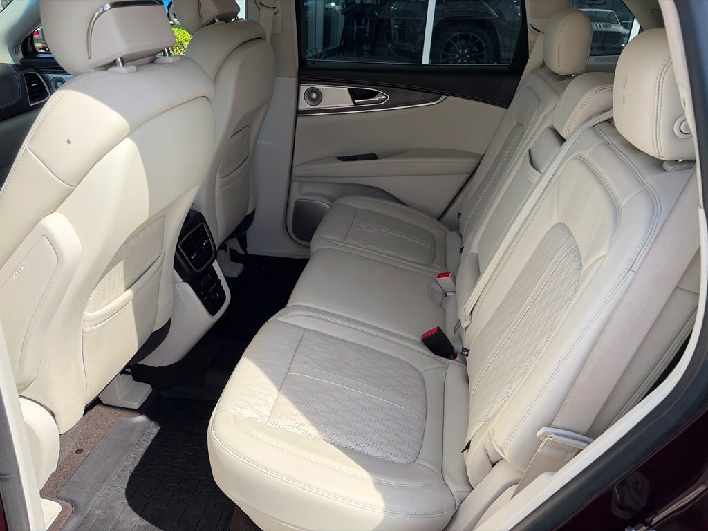 Used 2019 Lincoln Nautilus Black Label AWD/4WD image 19
