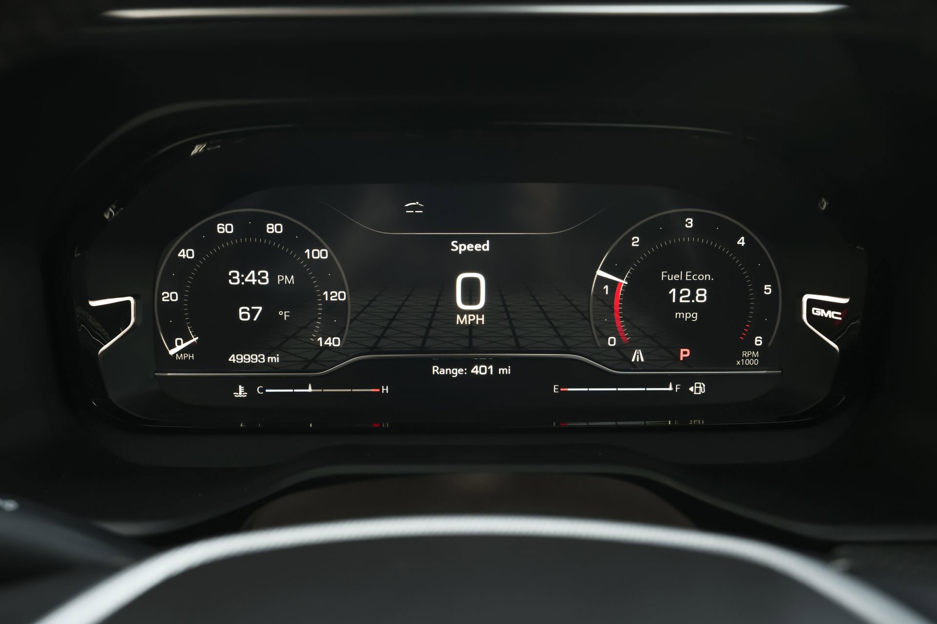 Used 2024 GMC Yukon XL Denali image 8