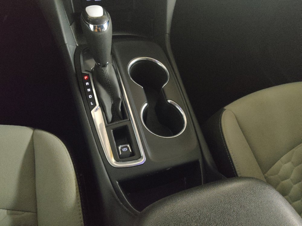 Used 2019 Chevrolet Equinox LS image 26