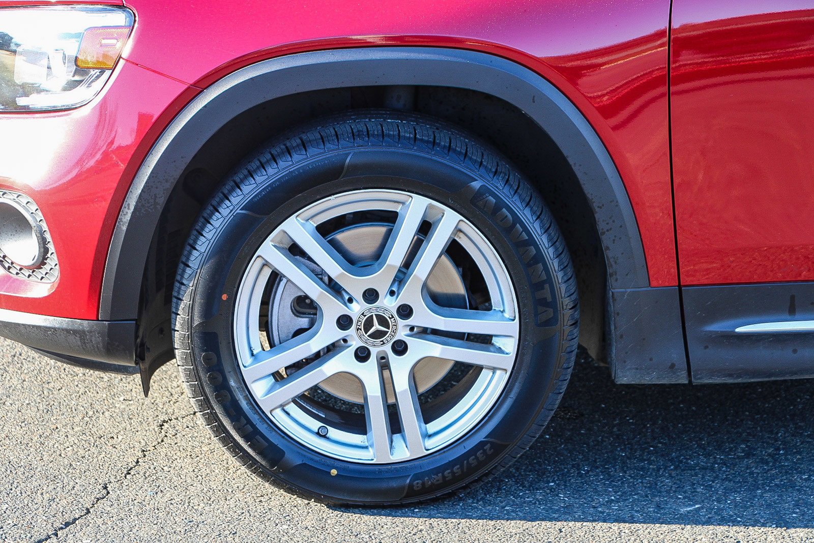 Used 2021 Mercedes-Benz GLB 250 4MATIC image 9