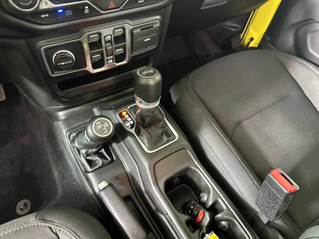 Used 2023 Jeep Wrangler Unlimited w/ Cold Weather Group image 20