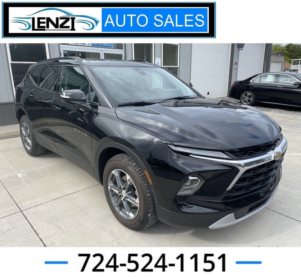 Used 2024 Chevrolet Blazer LT image 1
