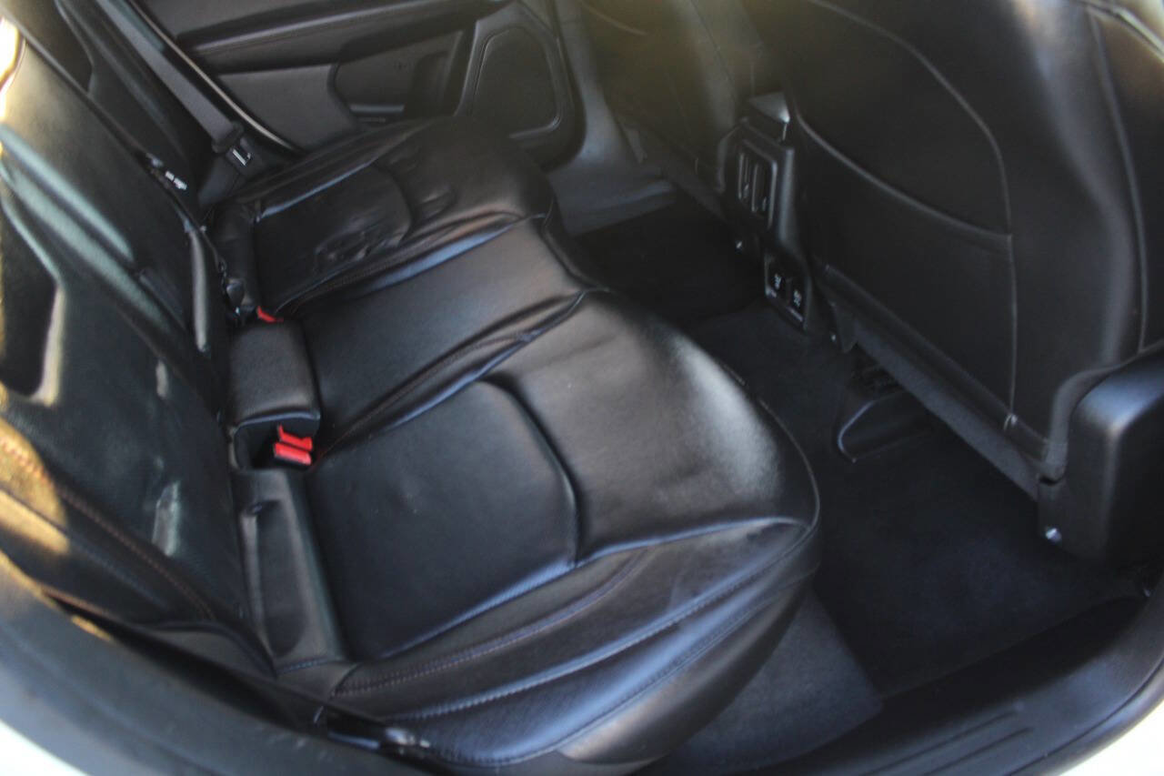 Used 2018 Jeep Compass Limited image 7