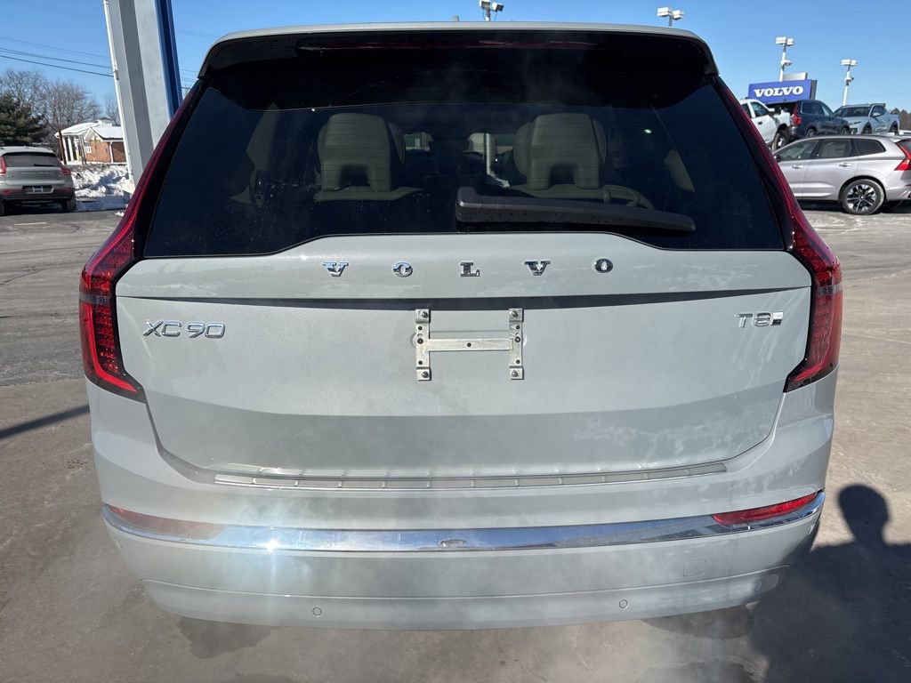 New 2026 Volvo XC90 T8 Ultra w/ Protection Package Premier image 7