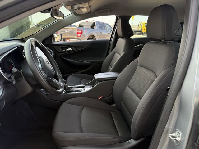 Used 2025 Chevrolet Malibu LT FWD image 29