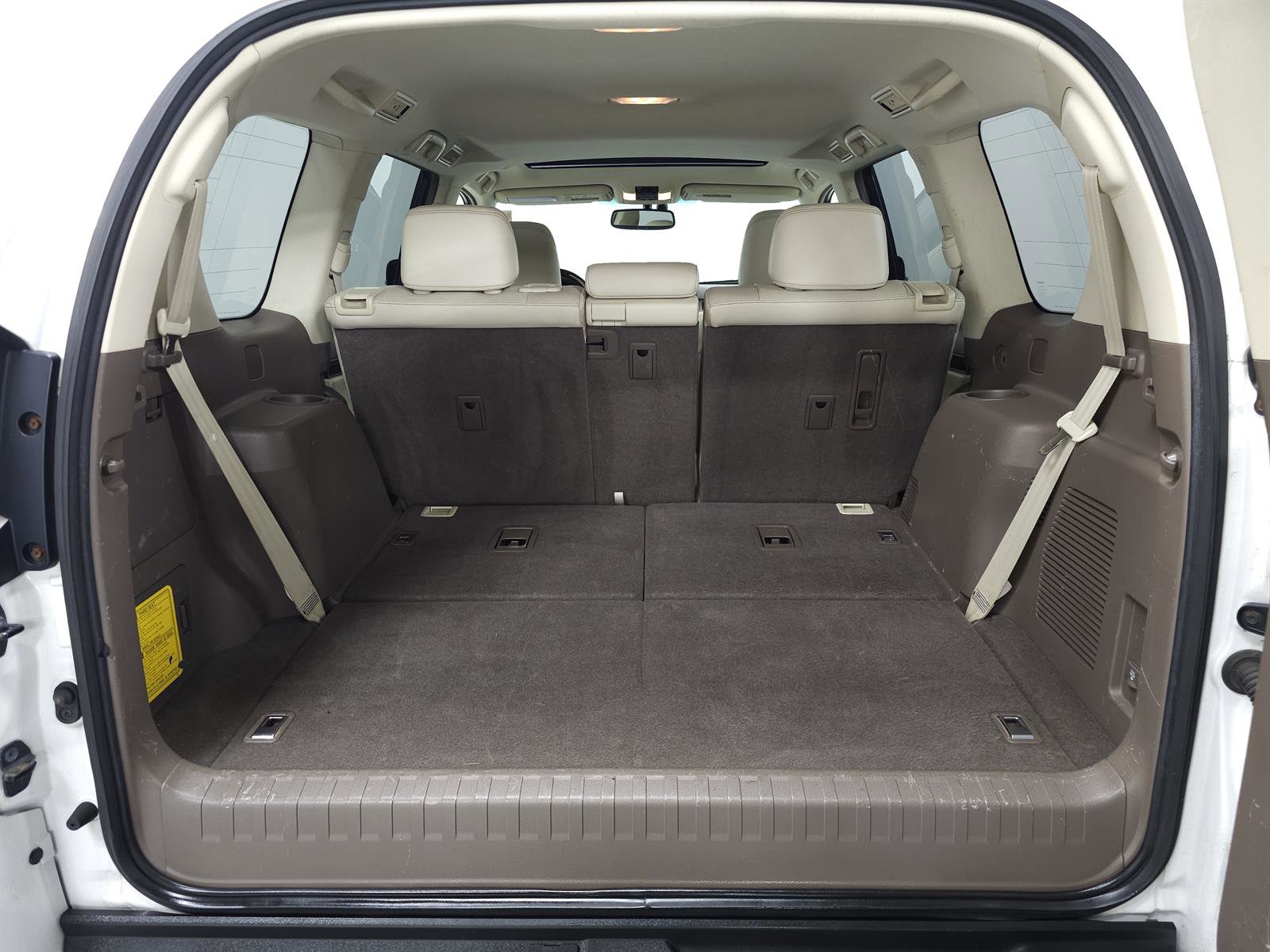Used 2014 Lexus GX 460 w/ Premium Package AWD/4WD image 7
