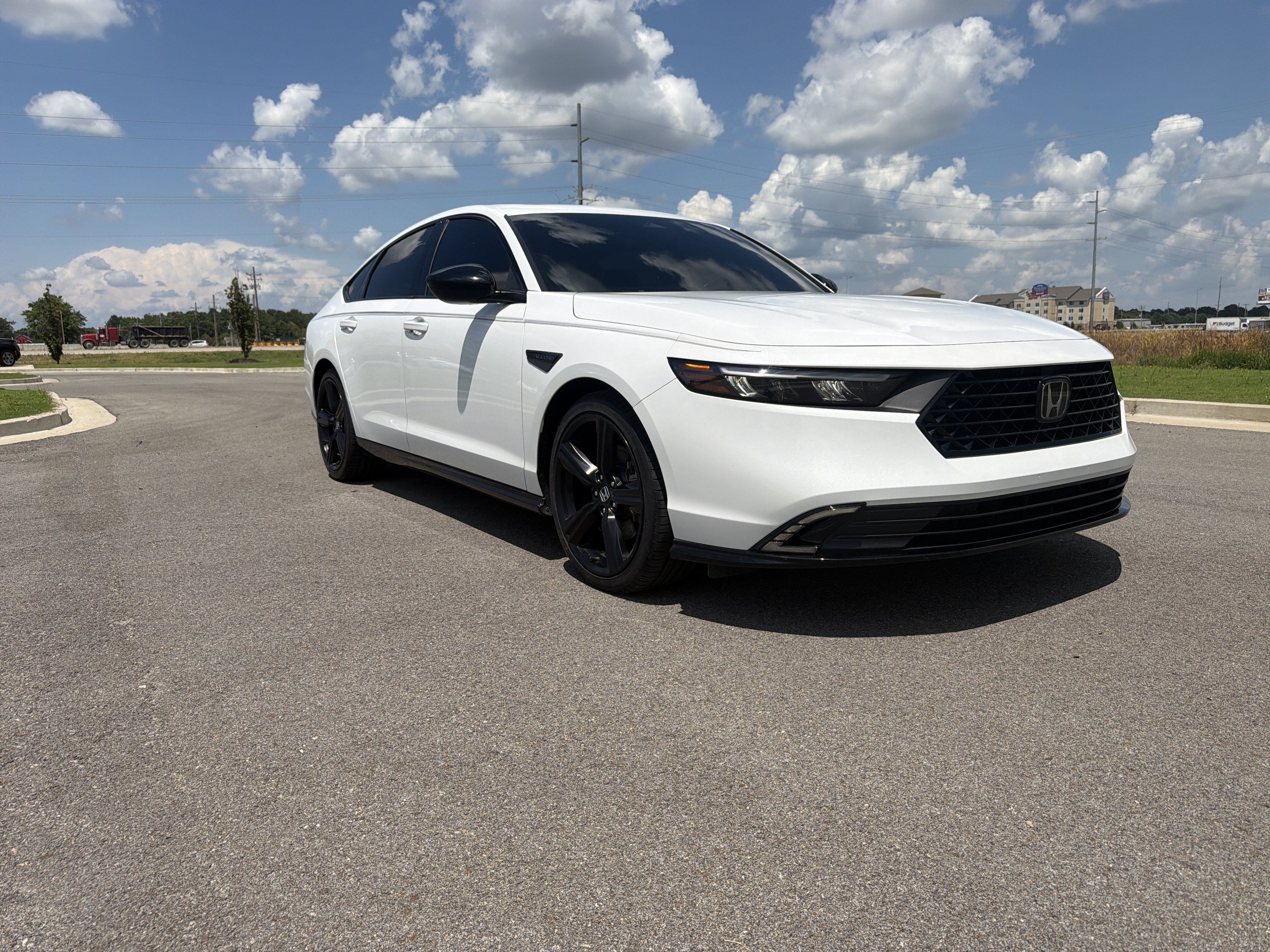 Used 2024 Honda Accord Sport image 7