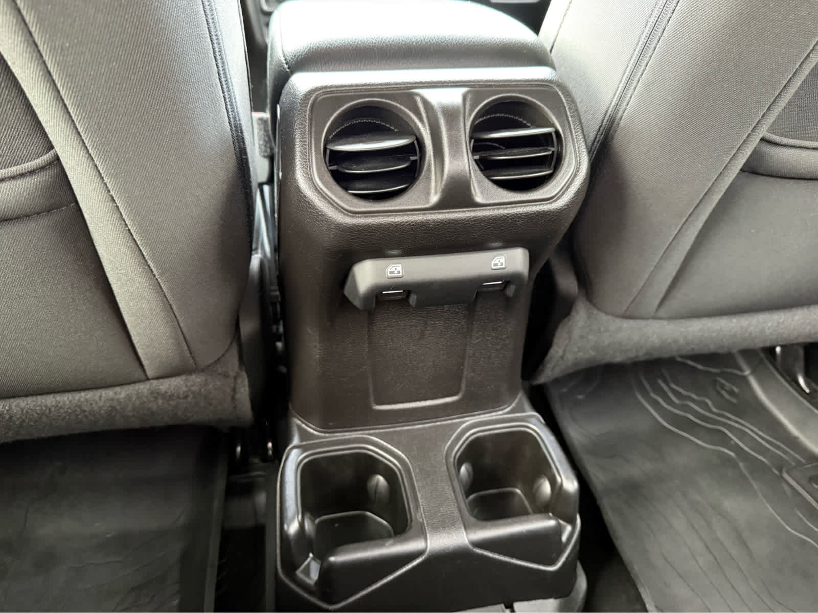 Used 2021 Jeep Gladiator Sport image 26