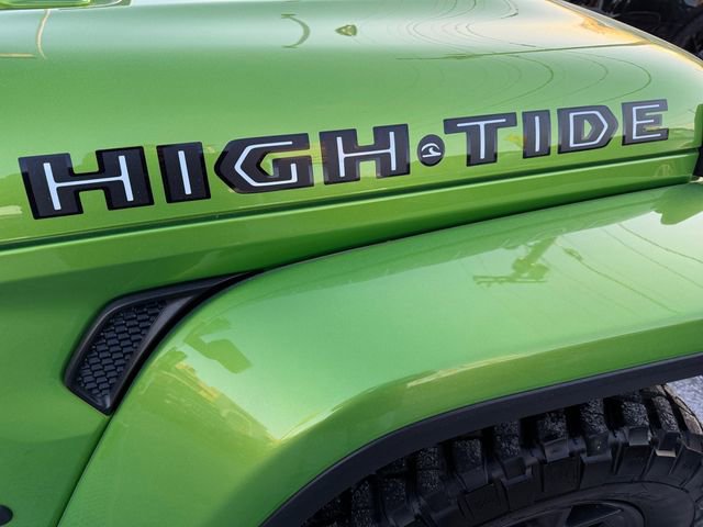 Certified 2025 Jeep Gladiator Sport image 17