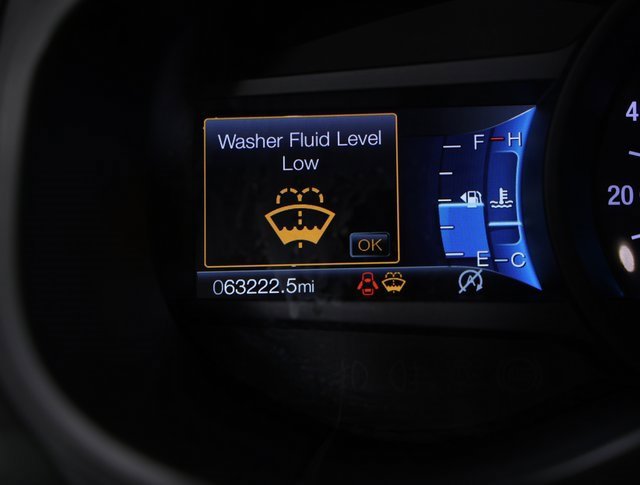 Used 2024 Ford Edge Titanium image 15