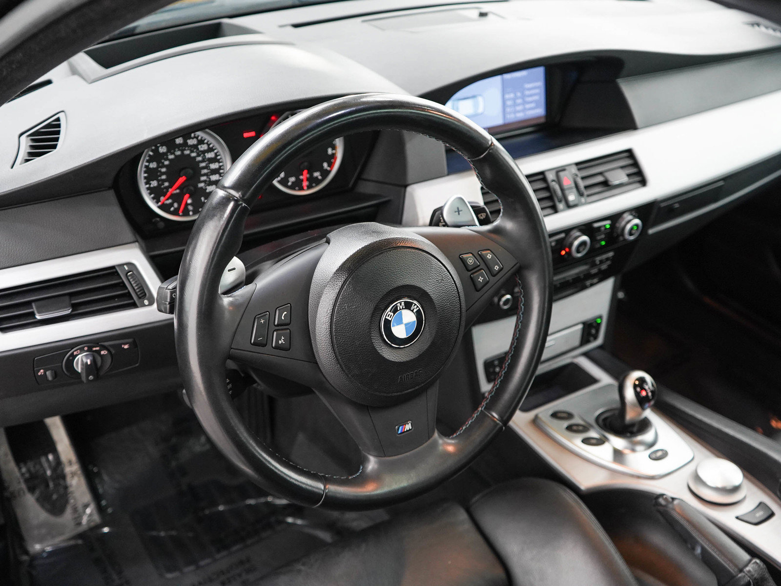 Used 2008 BMW M5 RWD image 19