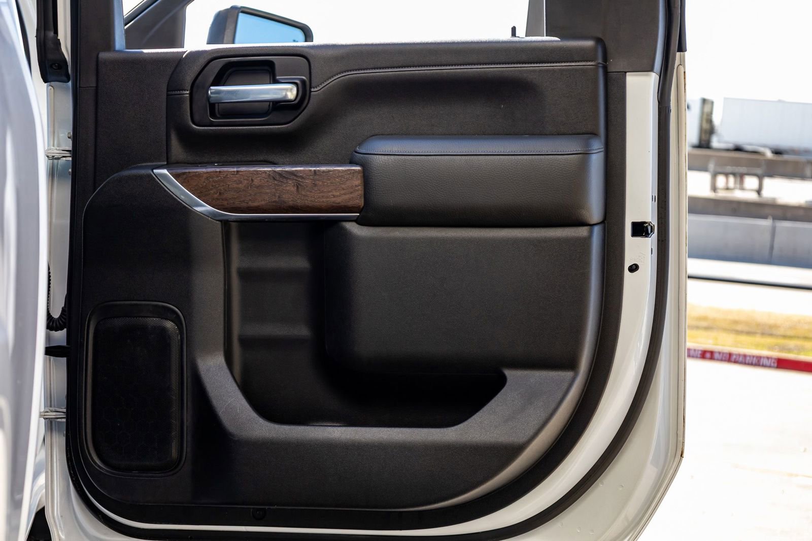 Used 2021 GMC Sierra 2500 Denali w/ Denali Ultimate Package image 39