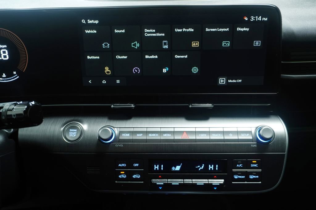 Used 2024 Hyundai Kona SEL image 17