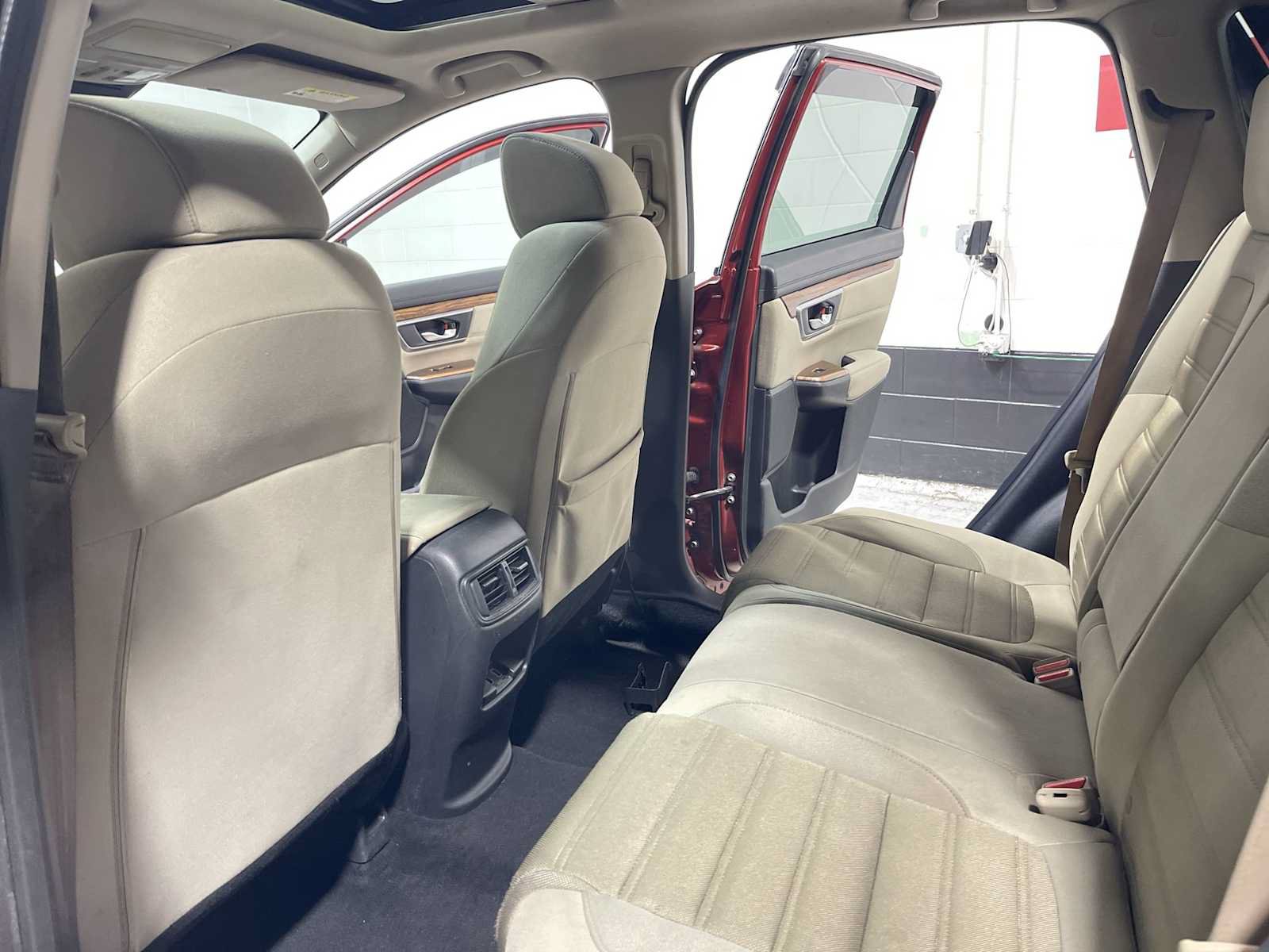 Used 2017 Honda CR-V EX image 12