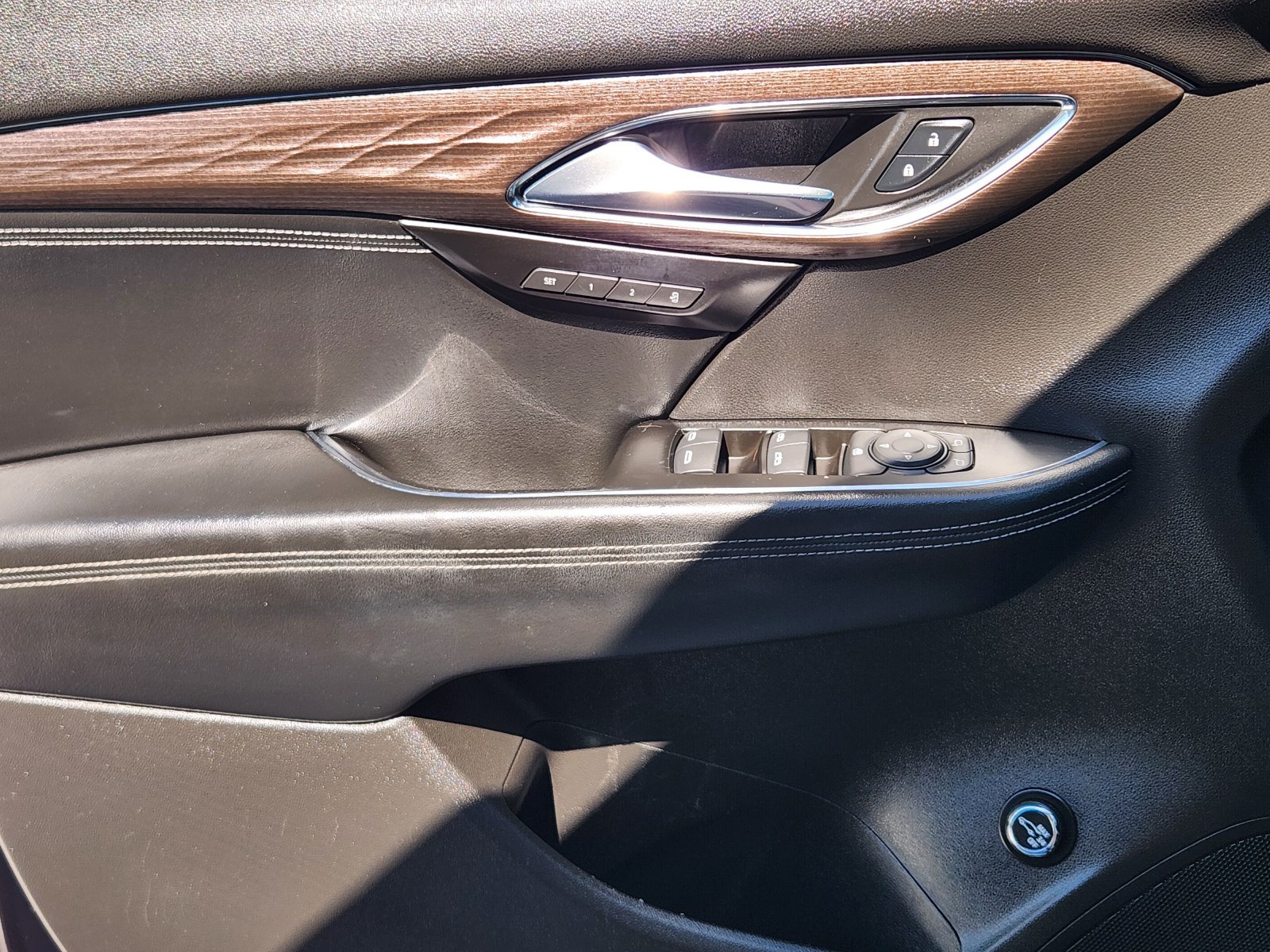 Certified 2023 Buick Envision Avenir FWD image 26
