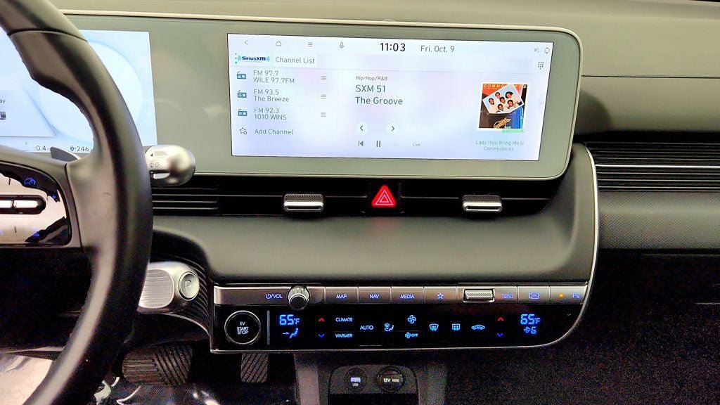 Used 2024 Hyundai Ioniq 5 SEL RWD image 17