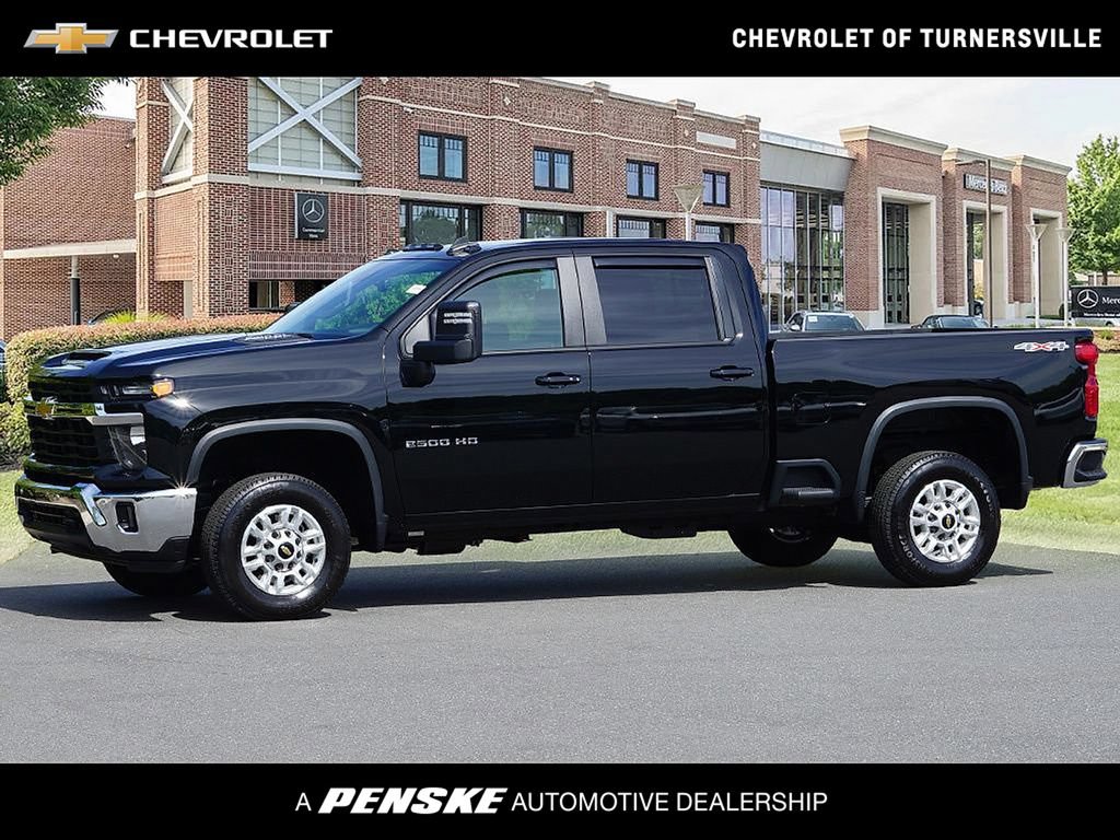 Used 2025 Chevrolet Silverado 2500 LT w/ All Star Edition AWD/4WD image 1