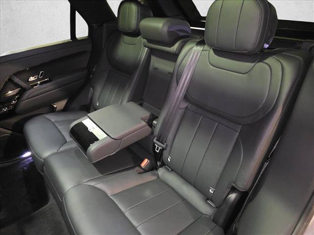 Used 2023 Land Rover Range Rover Sport SE AWD/4WD image 15