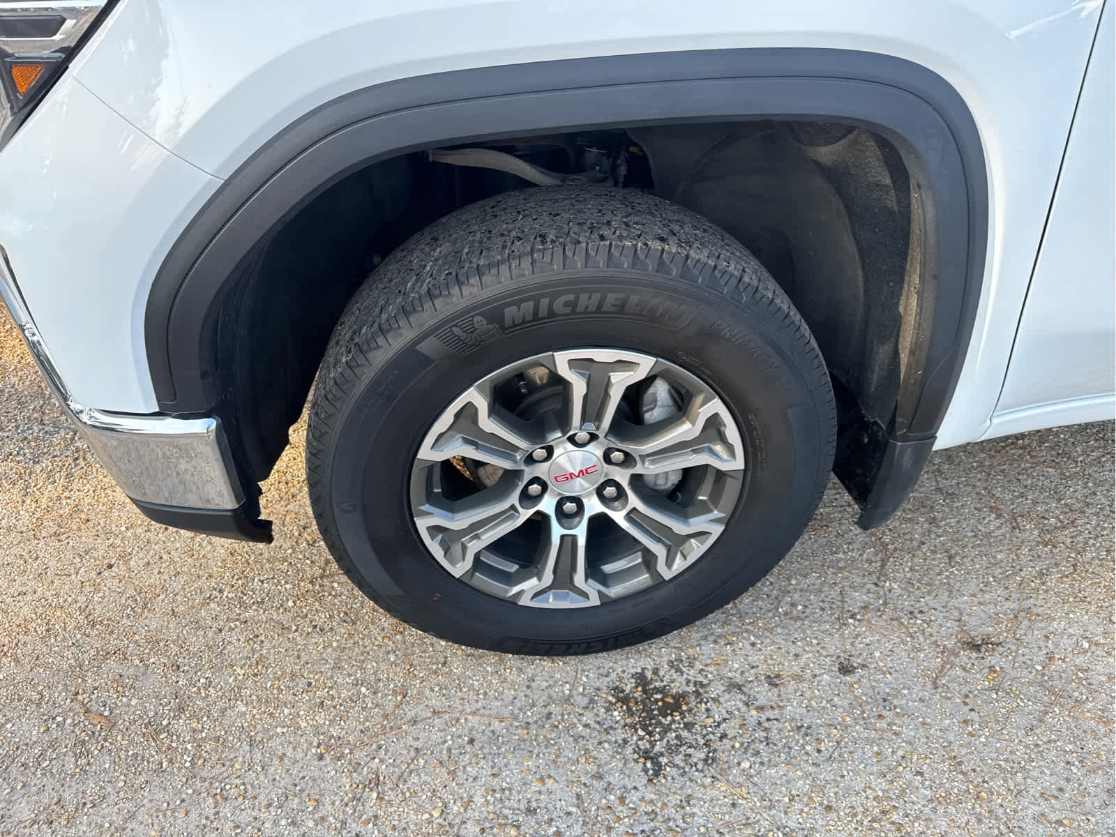 Used 2024 GMC Sierra 1500 SLT image 13