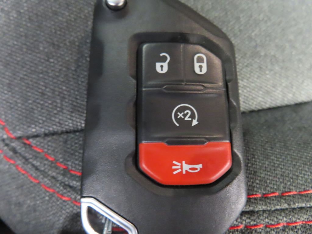 Used 2024 Jeep Wrangler Unlimited Rubicon w/ Technology Group AWD/4WD image 58