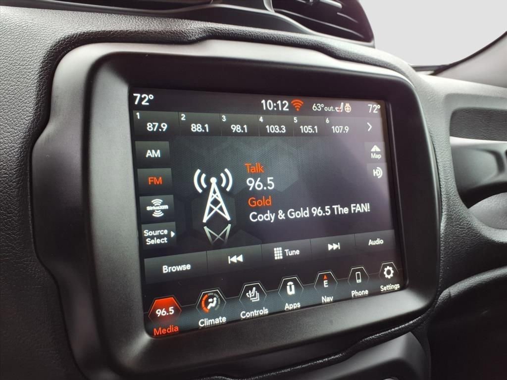 Used 2021 Jeep Renegade Latitude image 12