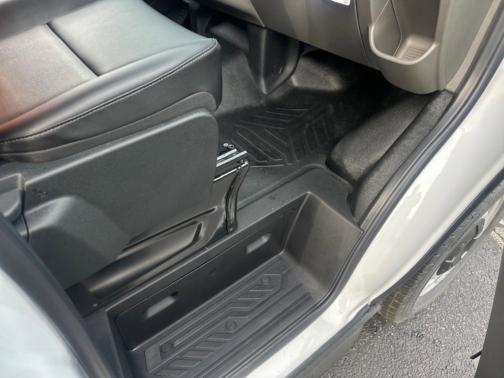 New 2026 Ford Transit 250 148 Medium Roof w/ Load Area Protection Package image 13