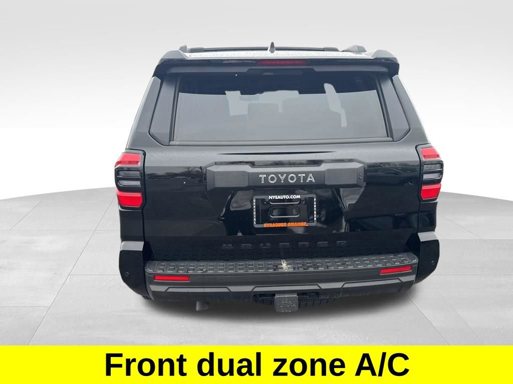 Used 2025 Toyota 4Runner TRD Off-Road Premium image 4