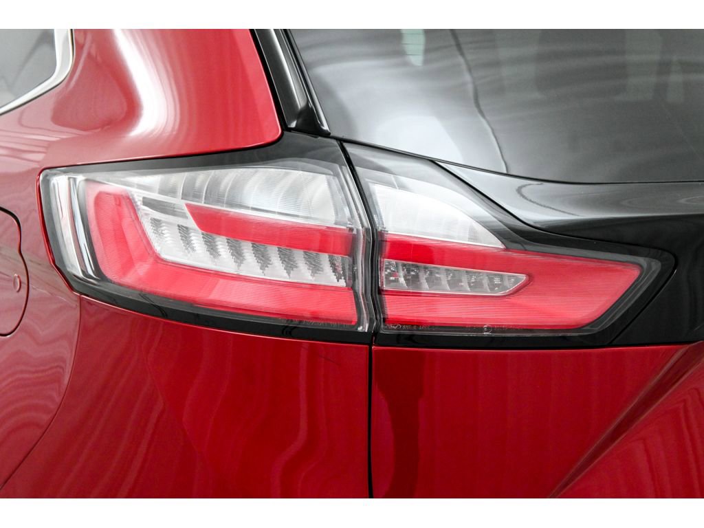 Used 2022 Ford Edge Titanium w/ Class II Trailer Tow Package image 24