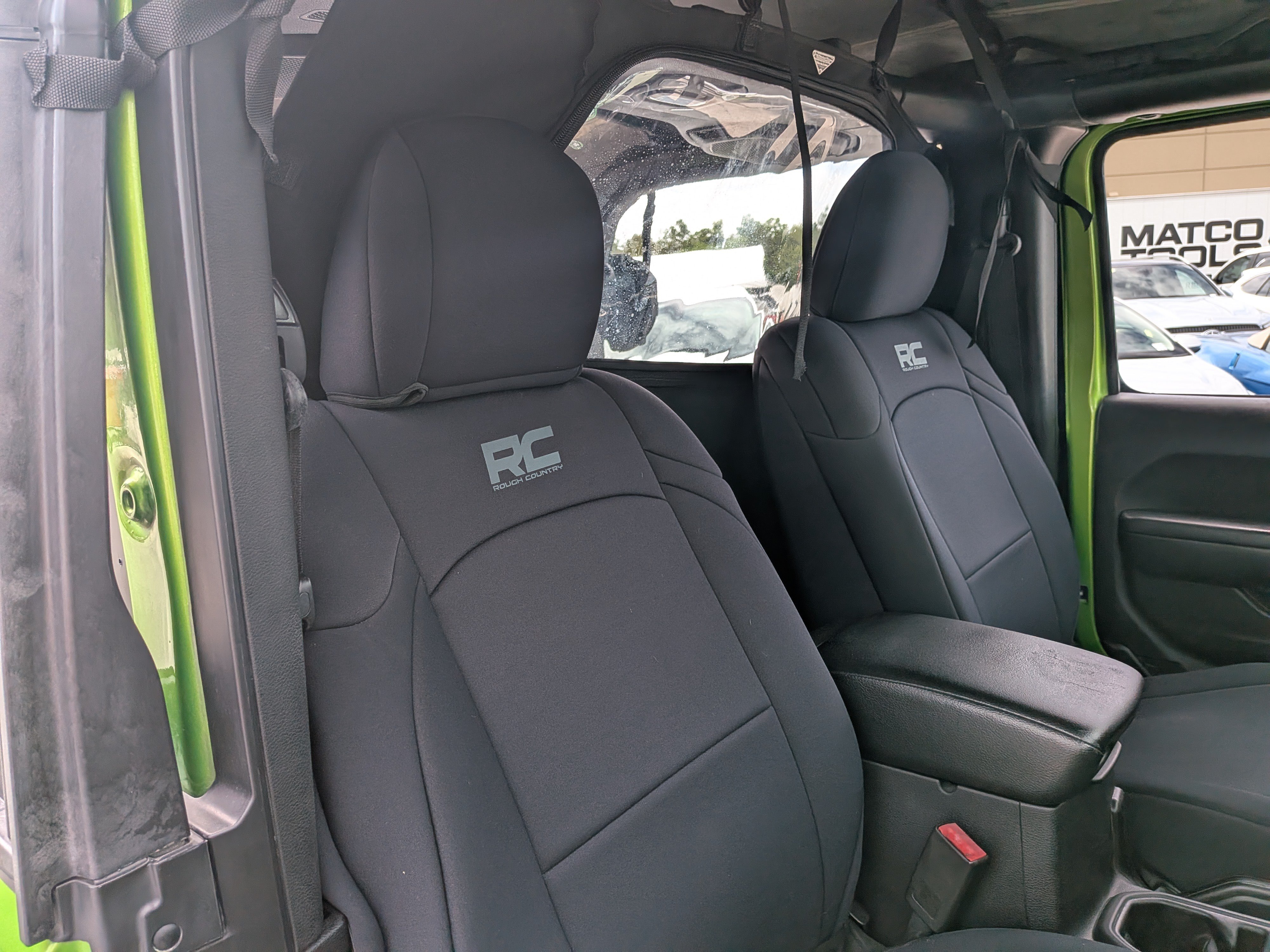 Used 2018 Jeep Wrangler Sport AWD/4WD image 13