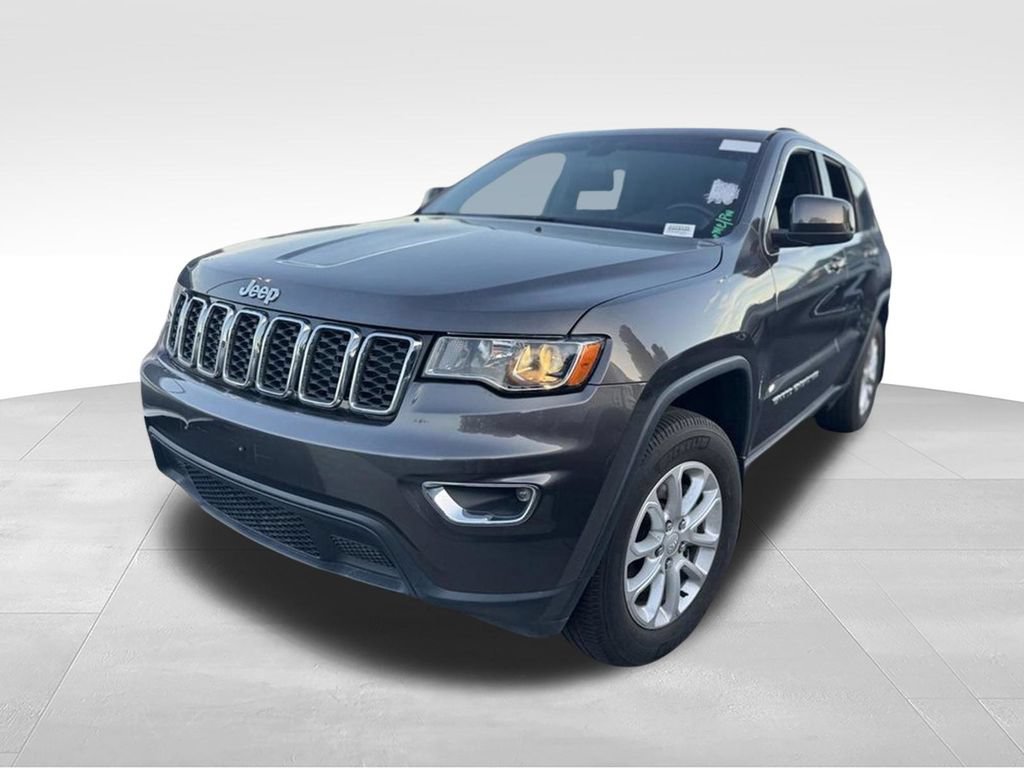 Used 2021 Jeep Grand Cherokee Laredo RWD image 1