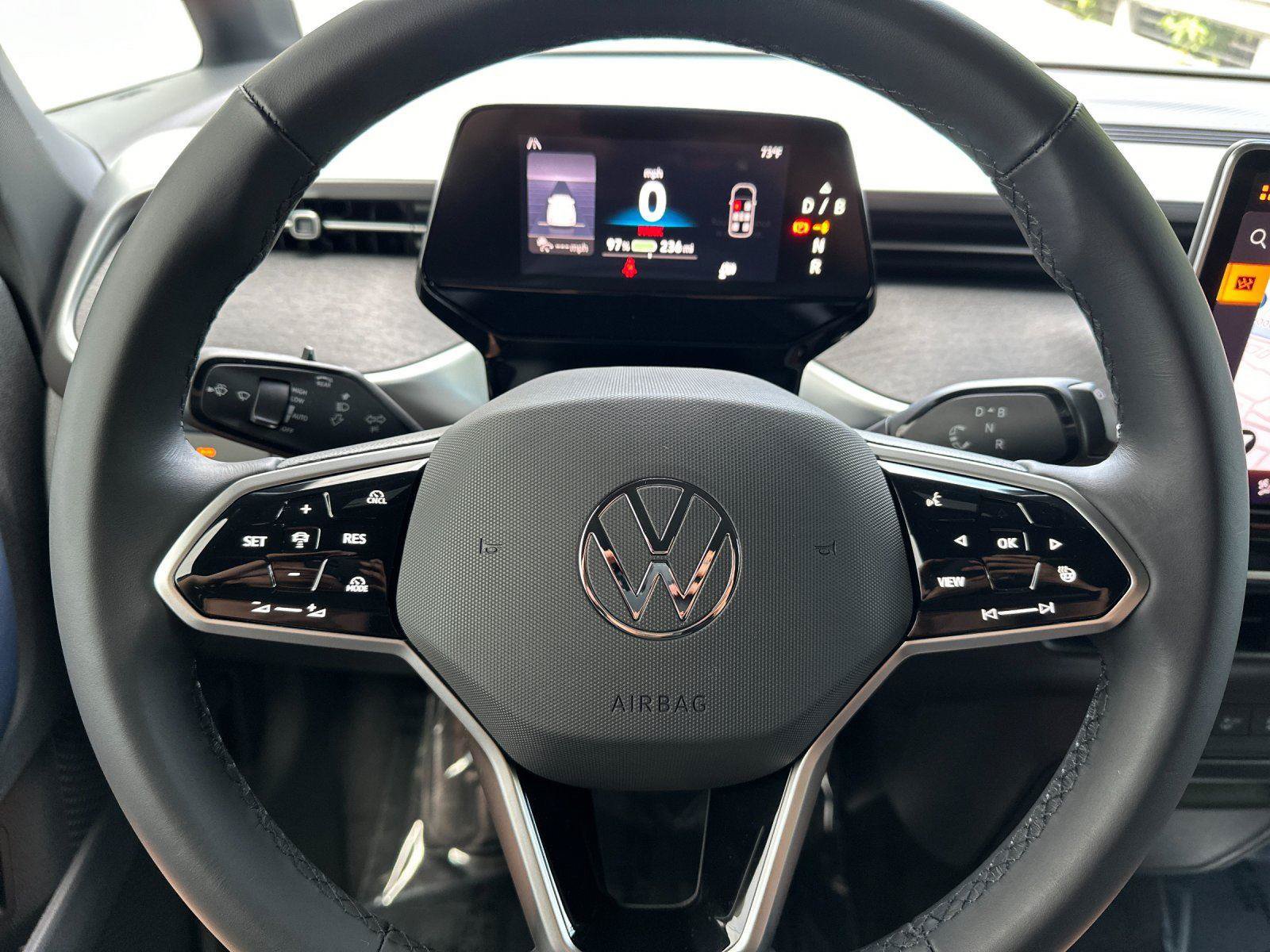 New 2025 Volkswagen ID. Buzz Pro S RWD image 24