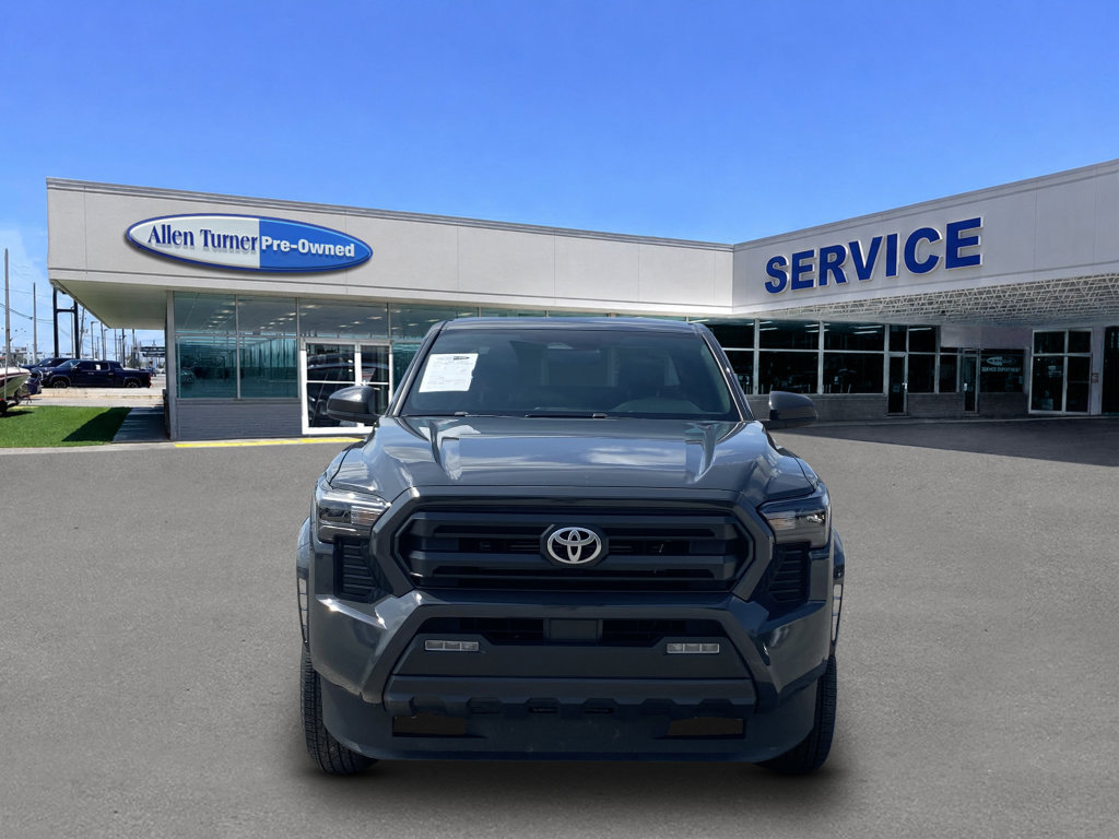 Used 2024 Toyota Tacoma SR5 AWD/4WD image 3