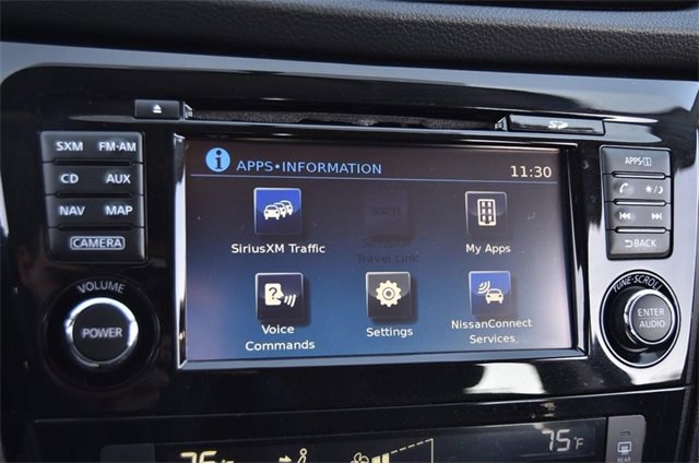 Used 2018 Nissan Rogue Sport SV w/ SV Technology Package image 17