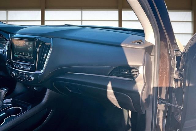Used 2019 Chevrolet Traverse LT image 17