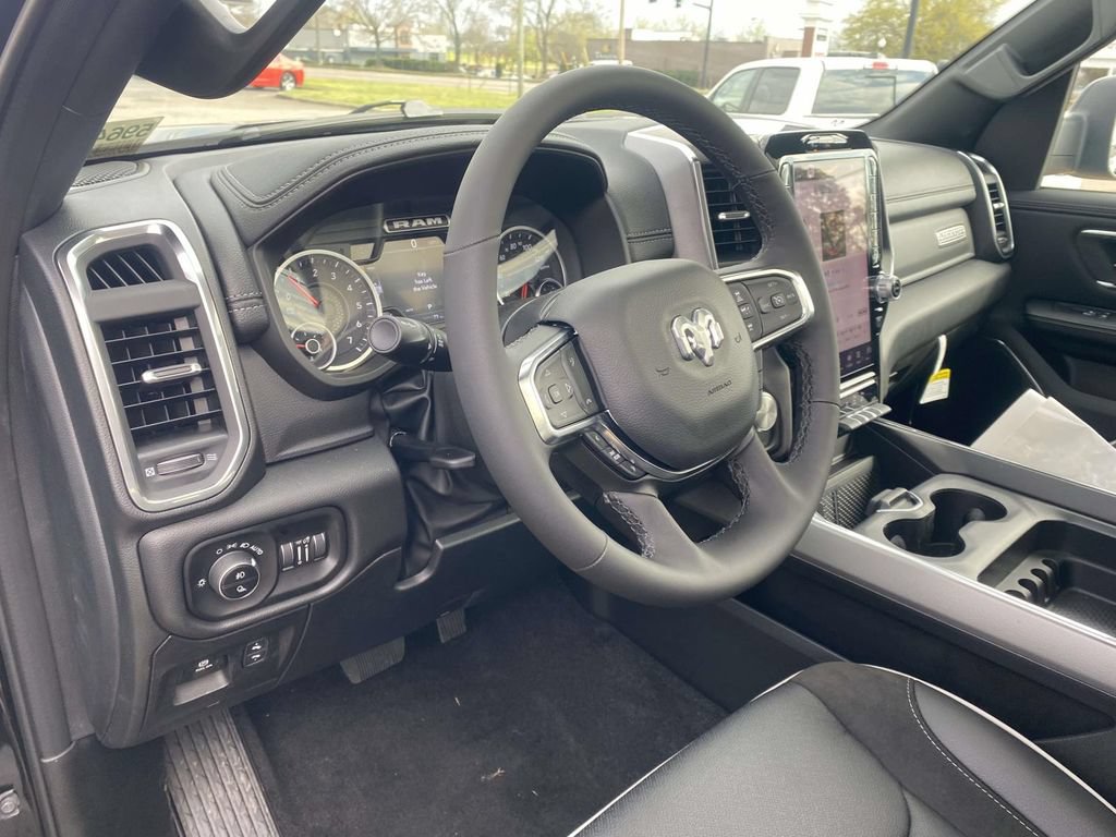 New 2026 RAM 1500 Laramie w/ Laramie Preferred Package AWD/4WD image 18