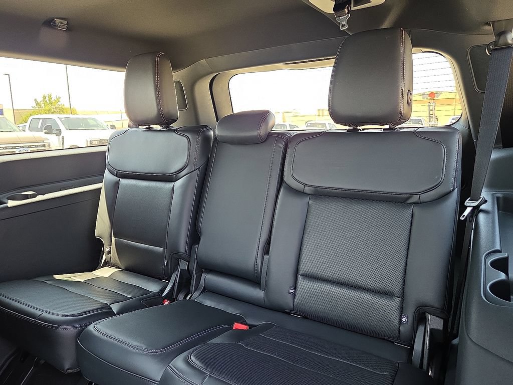New 2027 Ford Expedition Max Platinum AWD/4WD image 17