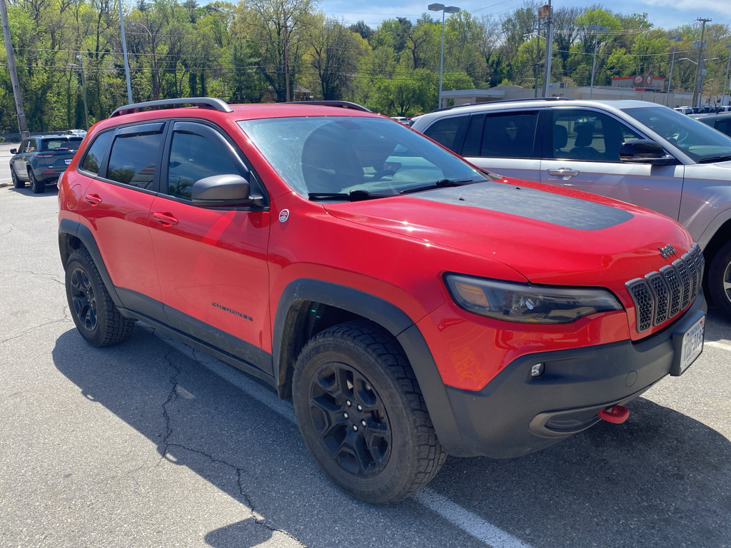 Used 2019 Jeep Cherokee Trailhawk